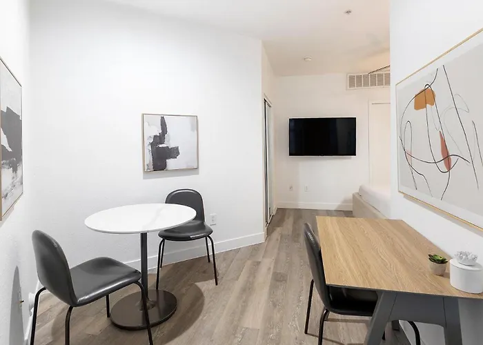 Apartment Landing Incredible Game Tempe