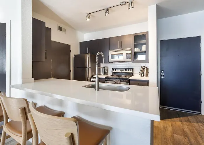 Landing Incredible Game Apartment